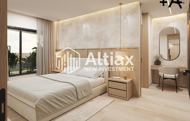 New Build - detached -
Polop