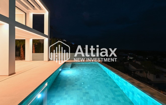 Nueva construcción  - villa -
Calpe