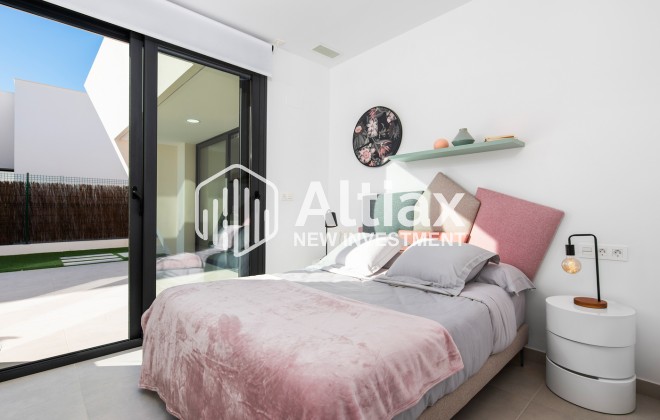 New Build - detached -
Benijofar