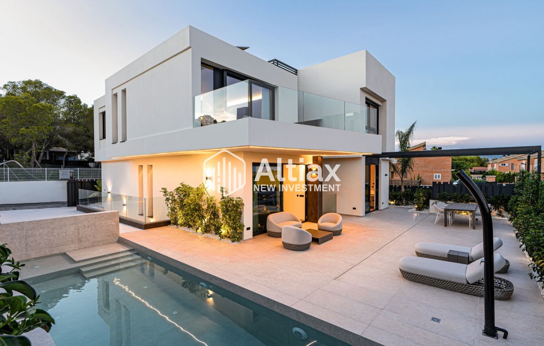 Nueva construcción  - villa -
La Nucía