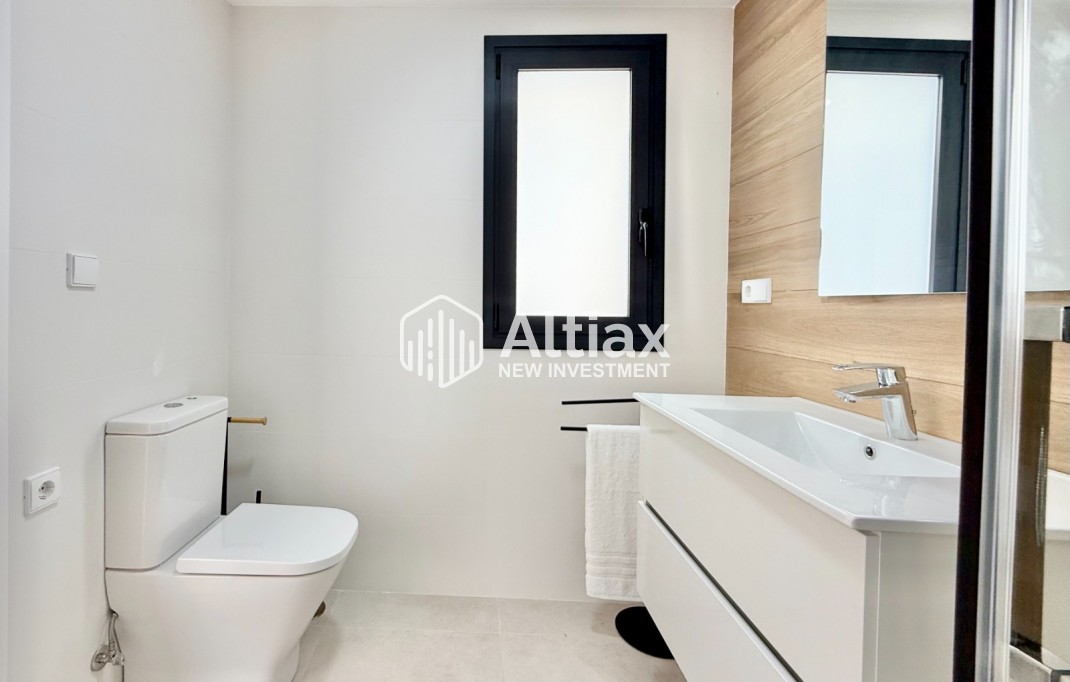 New Build - terraced -
Cox