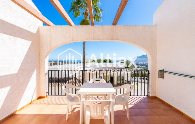 Nouvelle construction - low-bungalow -
Calpe