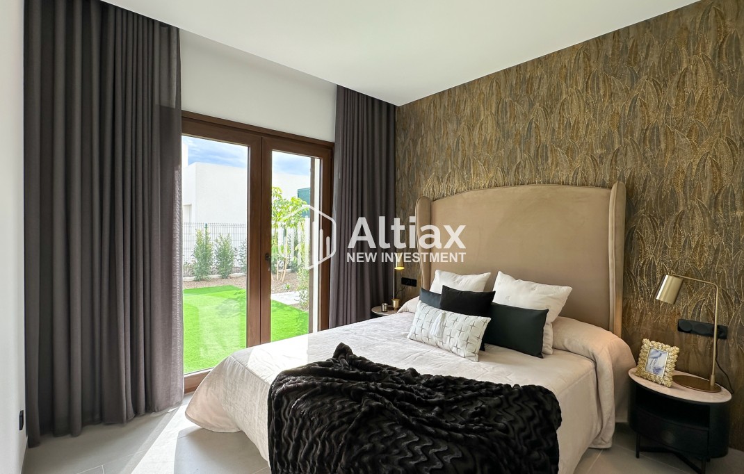 New Build - detached -
Algorfa