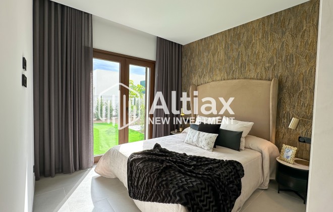 New Build - detached -
Algorfa