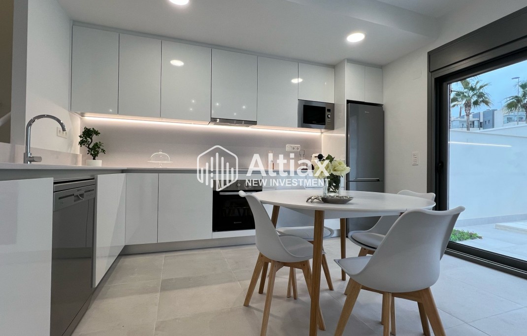 New Build - terraced -
Orihuela