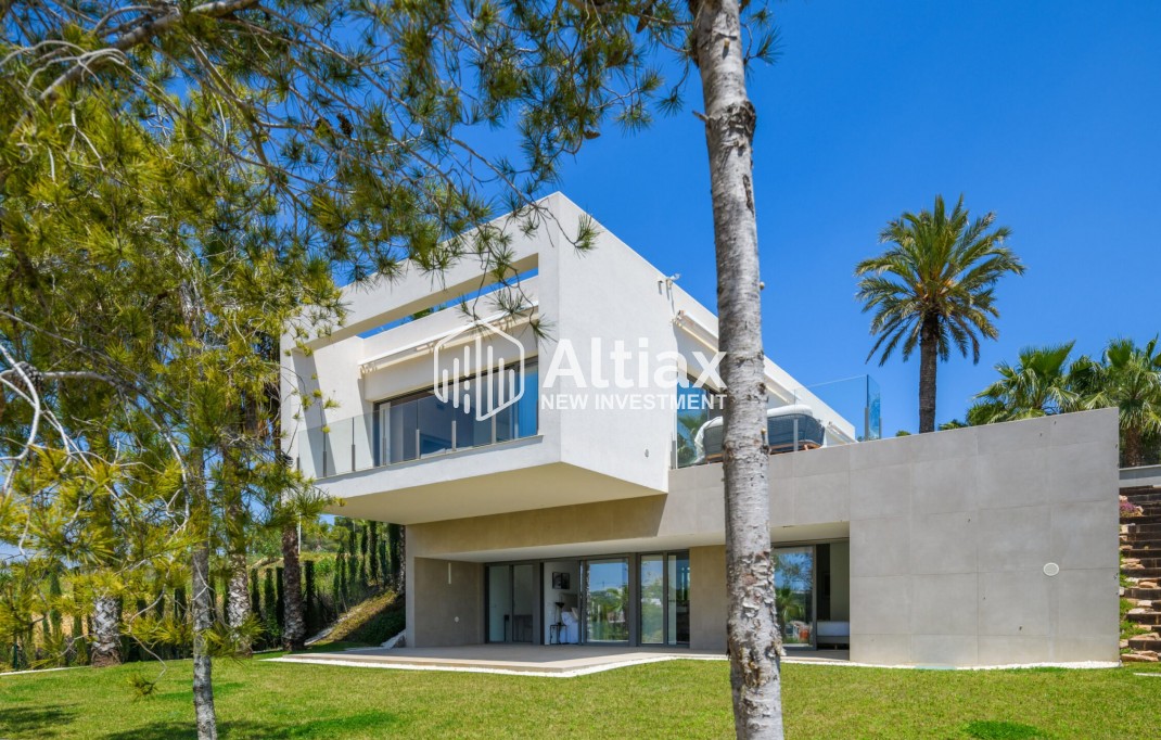 Nueva construcción  - villa -
Dehesa de Campoamor