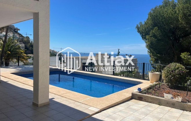 Nouvelle construction - villa -
Altea