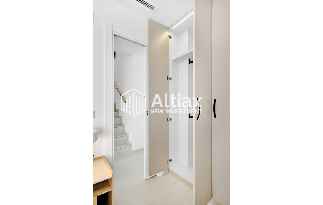 New Build - villa -
San Miguel de Salinas