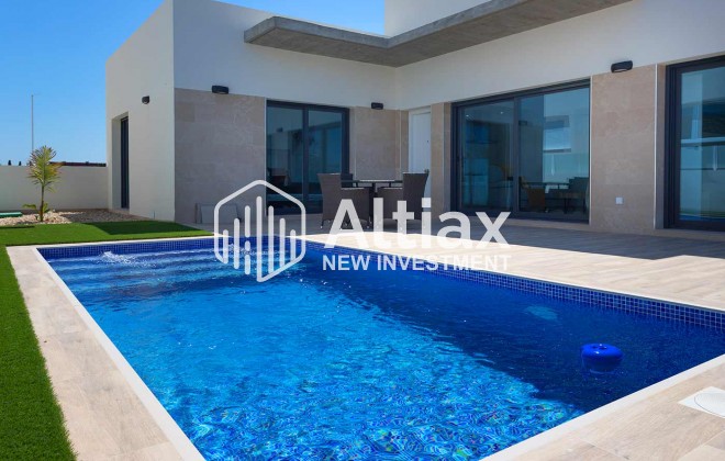 Nueva construcción  - detached -
Daya Nueva