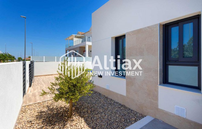 Nueva construcción  - detached -
Daya Nueva