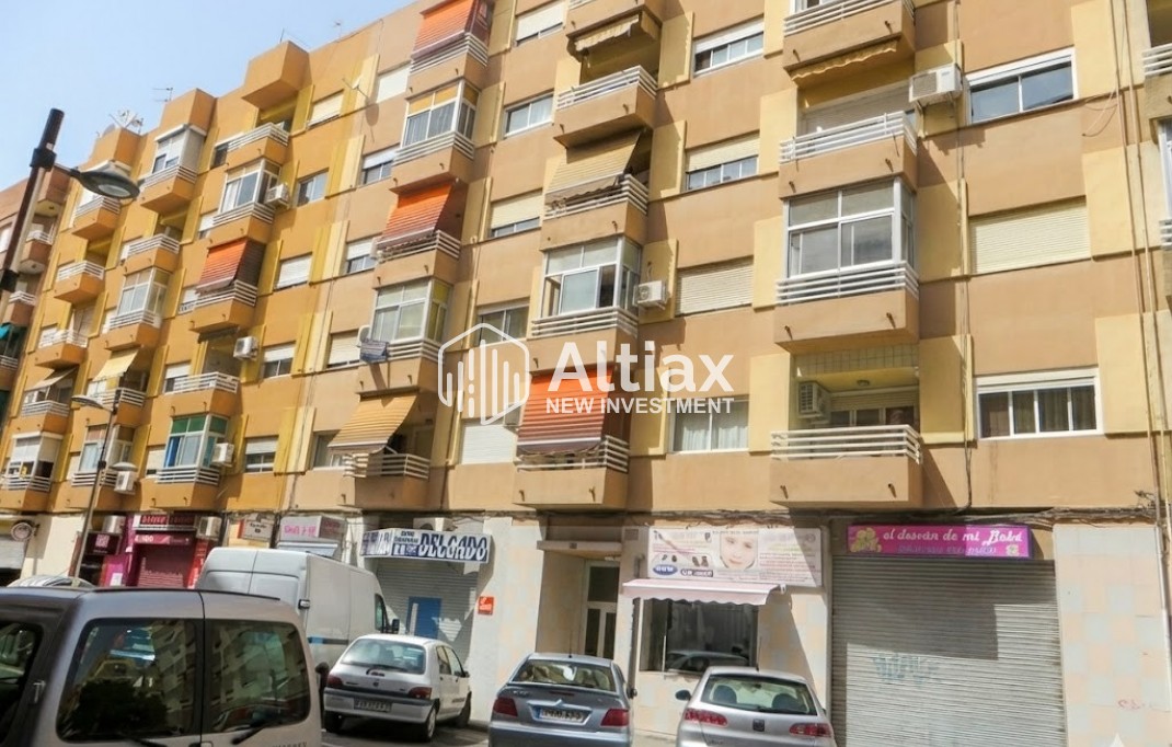 Resale - Apartment / flat -
Valencia