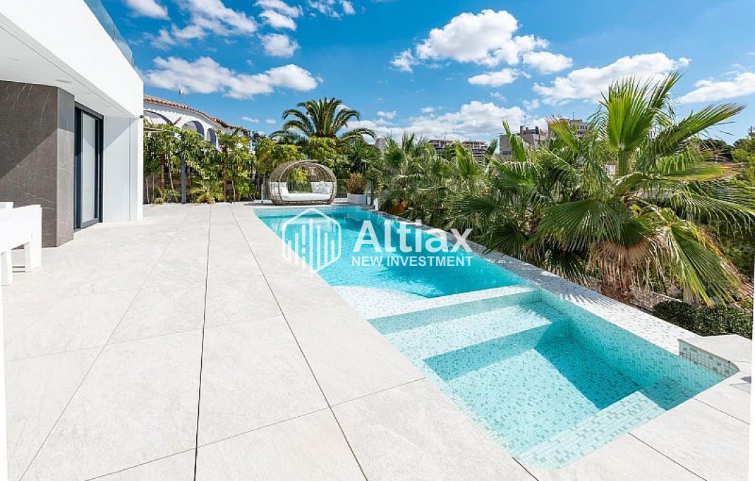 Nouvelle construction - villa -
Calpe