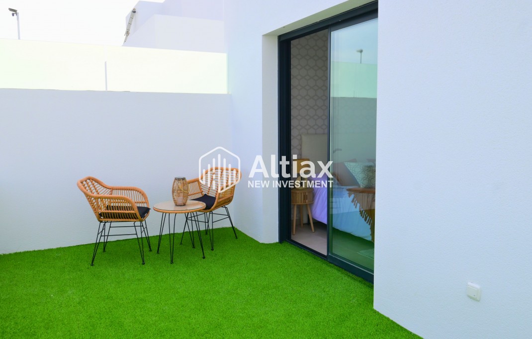 Nueva construcción  - semi-detached -
Dolores