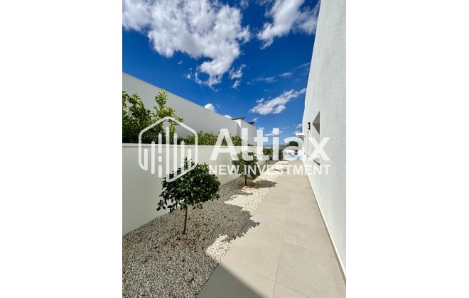 Nouvelle construction - detached -
Benijofar