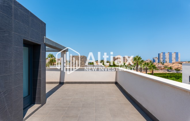 New Build - detached -
Playa Paraiso