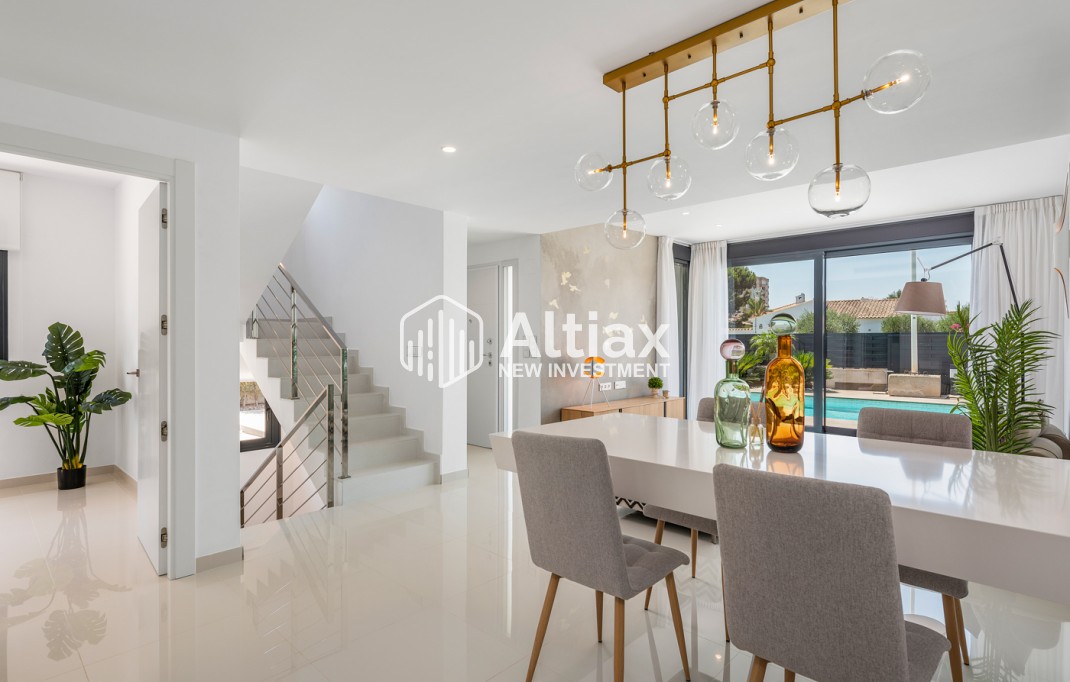 New Build - detached -
Playa Paraiso