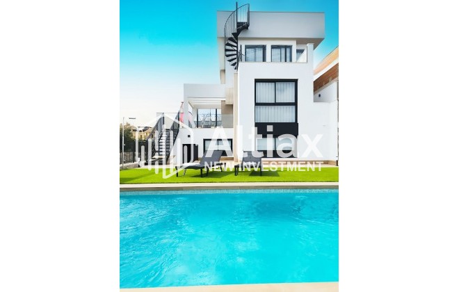 New Build - semi-detached -
Algorfa